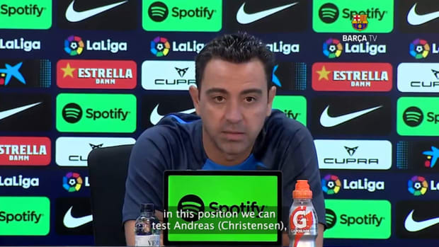 Xavi on the midfielder position at Barça
